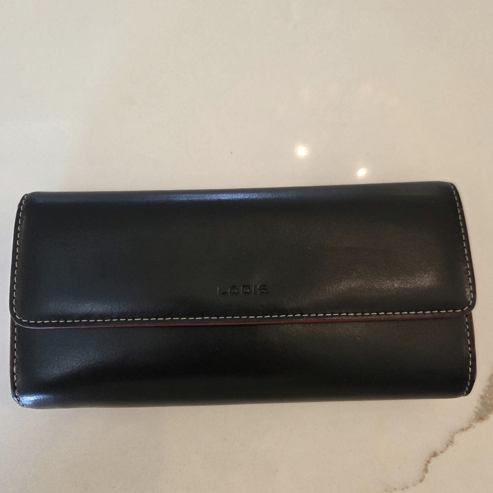 Lodis Trifold Audrey Style Clutch Wallet Black with Red Interior Checkbook